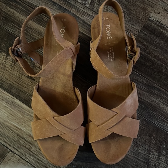 Toms Wedges - Picture 7 of 7